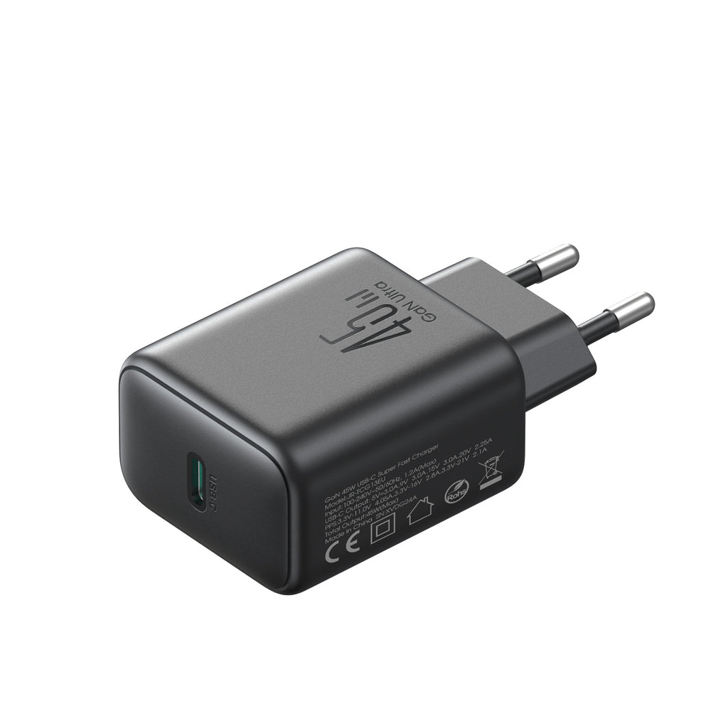 Technical close-up of the Joyroom JR-TCG13 USB-C port and high-efficiency GaN internal circuitry indicator.