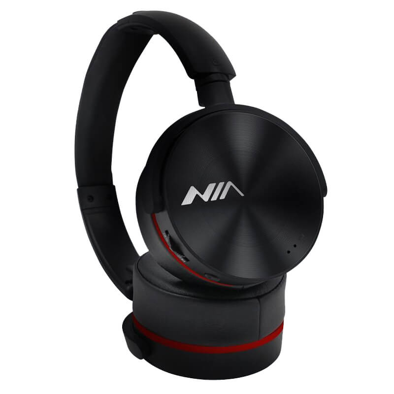 NIA Q6 wireless Bluetooth headphones with 40mm drivers, memory foam ear cushions, and App control support