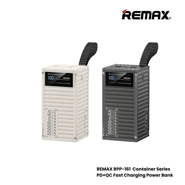 Close-up of the 5 output ports and input ports on Remax RPP-161