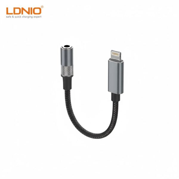 LDNIO LSY80I Lightning to 3.5mm Hi-Fi Audio Adapter with DAC & Wire Control