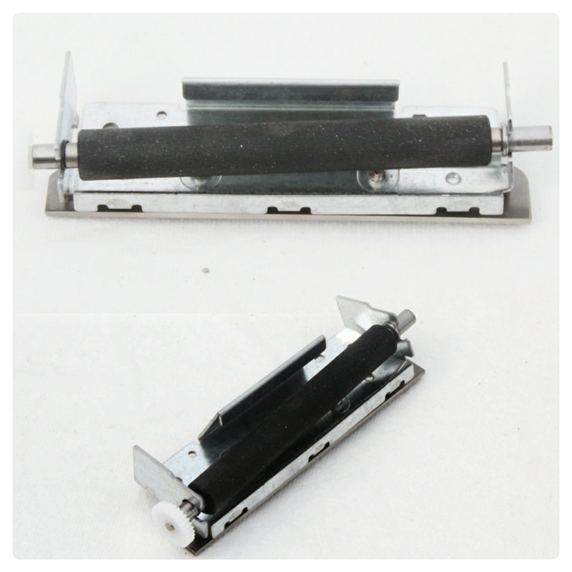 Automated thermal printer cutter mechanism for precise receipt and label cutting